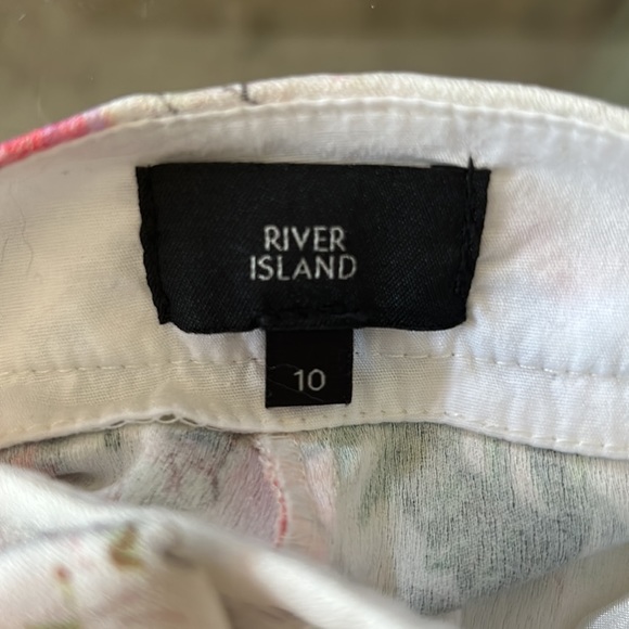 Floral Cropped Pants from River Island - Picture 8 of 10